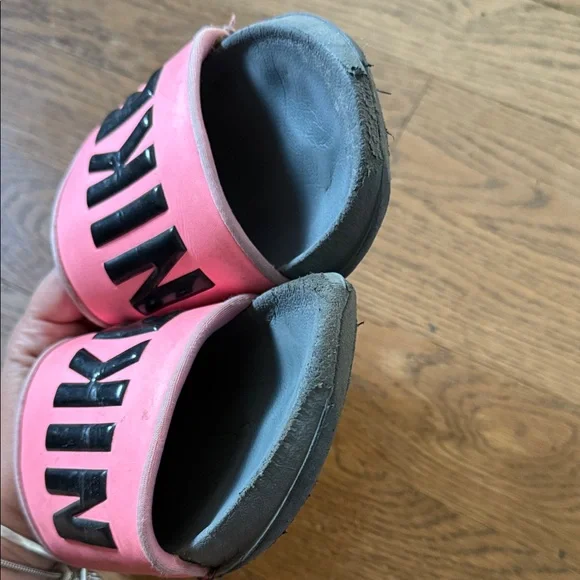 Nike Pink Slide Sandals very worn - Picture 4 of 5